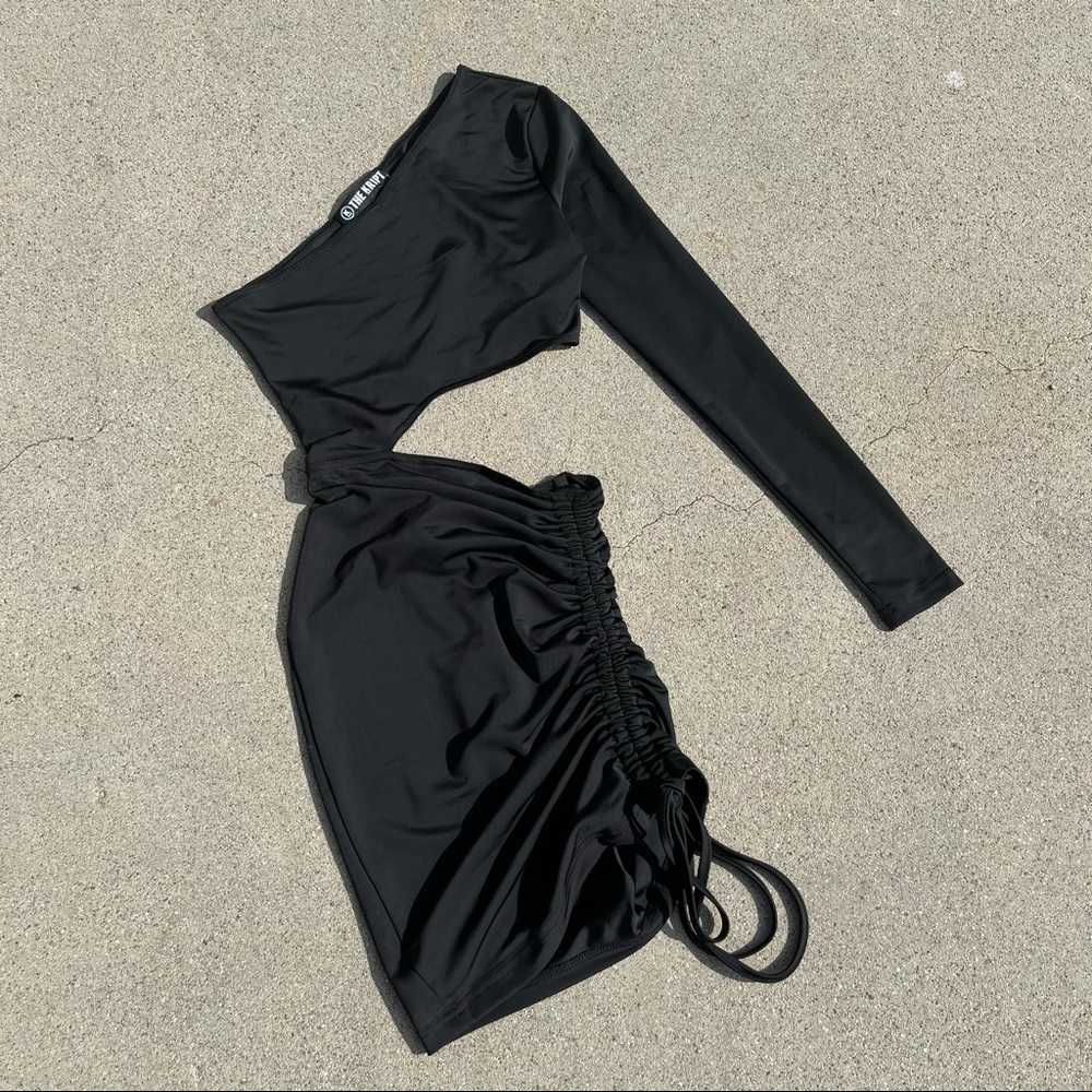NWOT The Kript black knit one shoulder cutout‎ ruched mini dress